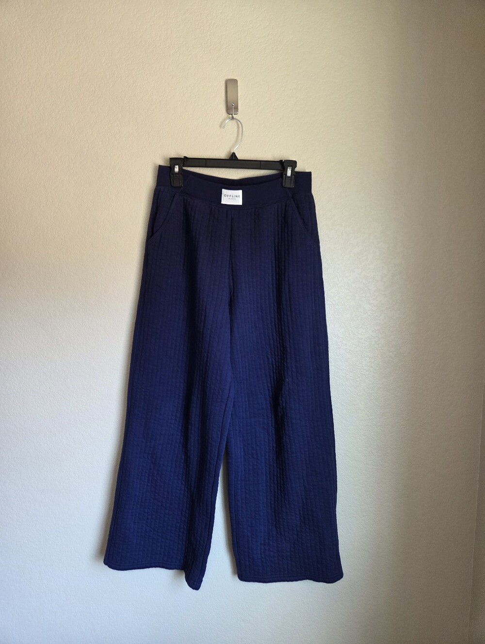 Aerie Offline Coffee Run Trouser Size Medium Short